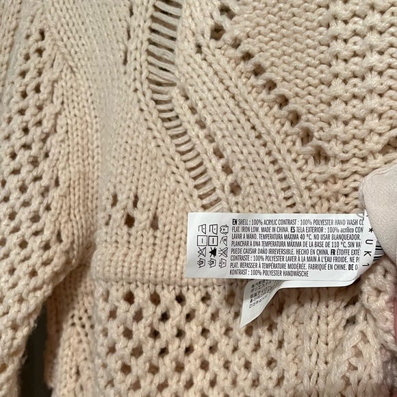 Free the roses cream colored sweater with flutter back XS - Picture 3 of 6